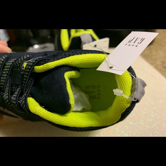 Toddler Boy Shoe - Picture 4 of 6